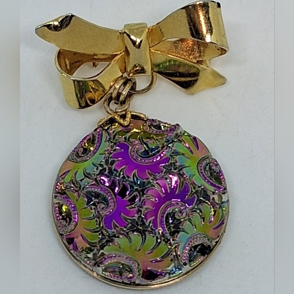* Vintage Castlecraft Czech Glass Colorful Iridescent Pin Brooch